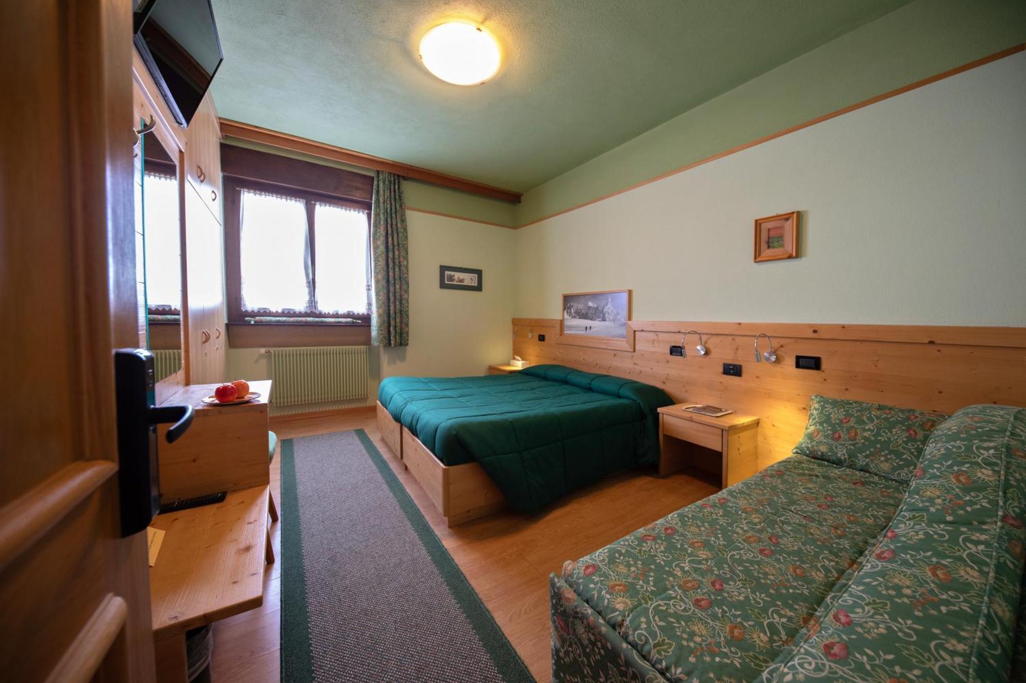 Venezia Hotel 3*
