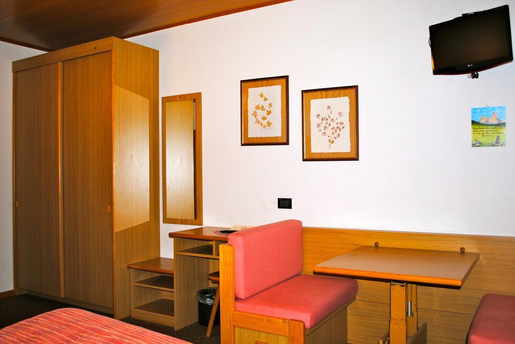 Hotel Venezia Passo Rolle