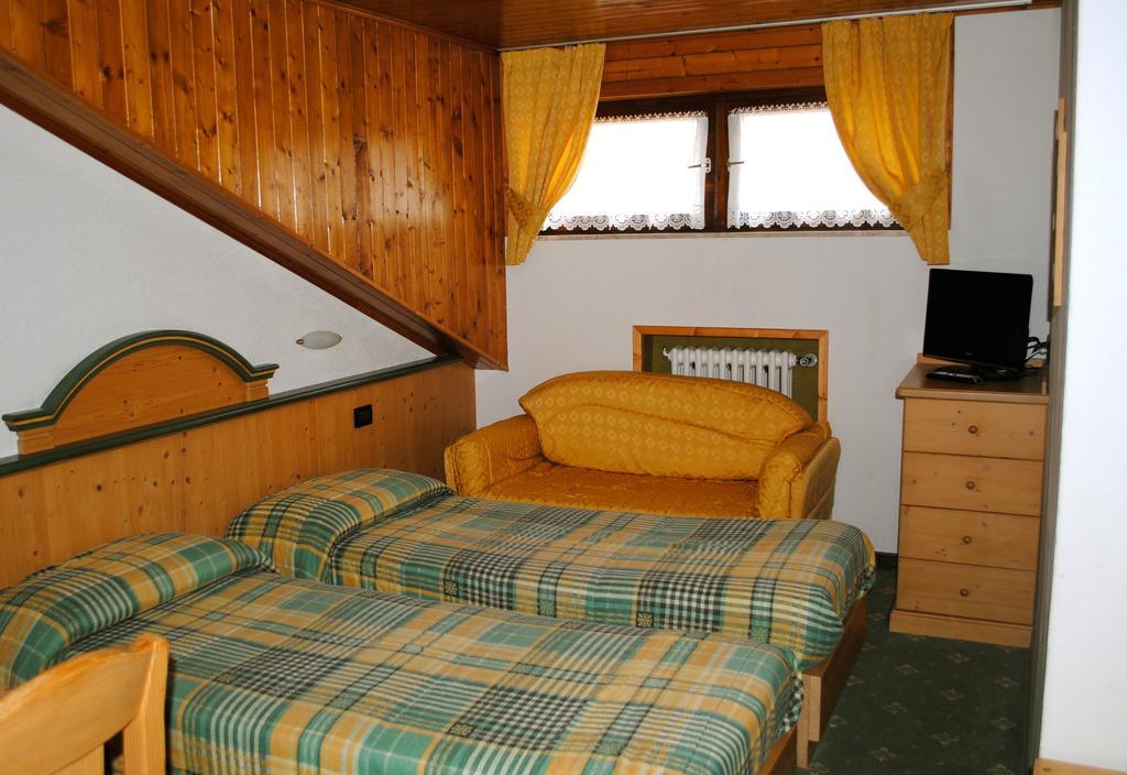 Venezia Hotel Passo Rolle